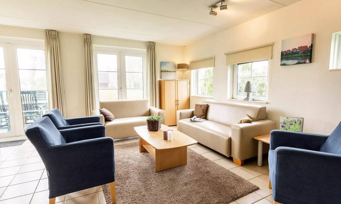 Municipality of Emmen Casa | Premium Cottage für 8 Personen