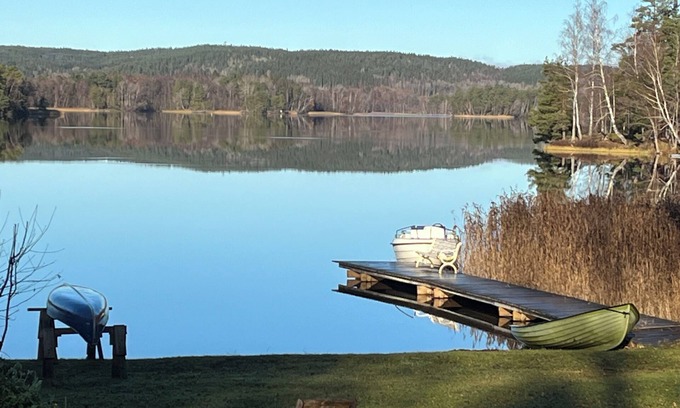 Granna Cabina | Cottage, private beach, boat and sauna outside Gränna