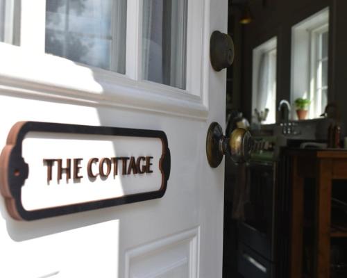 Corinna Apartamento | Cottage That Overlooks The Field
