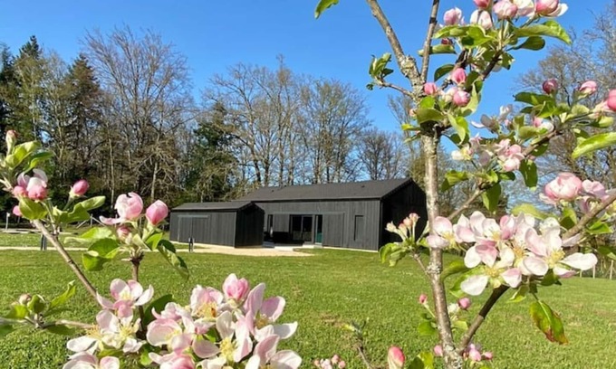 Panazol Casa | Cottage Tout Confort en Bordure de Golf