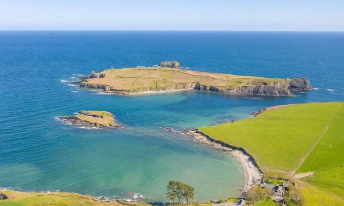 Skibbereen Cabaña | Cottage- Traharta House and Cottage