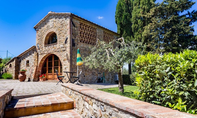 San Macario In Monte Cabaña | COTTAGE WITH 2 BEDROOMS AND 2 ENSUITE BATHROOMS.PANORAMIC POOL.1 KM TO THE TOWN