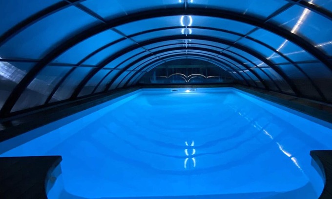 Vessey Cabaña | Casa de campo con piscina climatizada - El "J1" - 4 personas