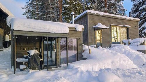Sandviken Casa | Cottage With Lake View And Boat At Lake Storsjön