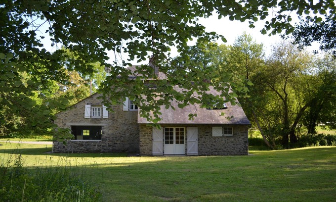 La Baconniere Cabaña | Casa rural con estanque en Mayenne a las puertas de Bretaña y Normandía