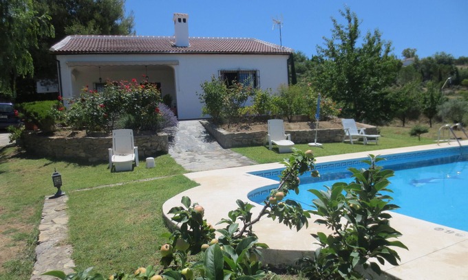 Ronda Villa | Casa Rural con piscina a diez minutos de Ronda