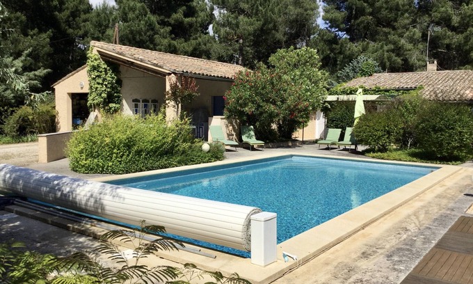 Roussillon Cabaña | Casa rural con piscina privada en ROUSSILLON