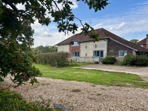 Haslemere Casa | Cottage Within Country Estate