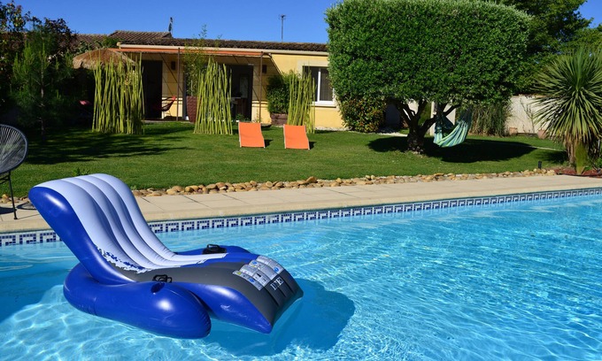 Bouillargues Cabaña | cabaña ZEN 2 personas en el pueblo cerca de Nimes aire acondicionado piscina jardín