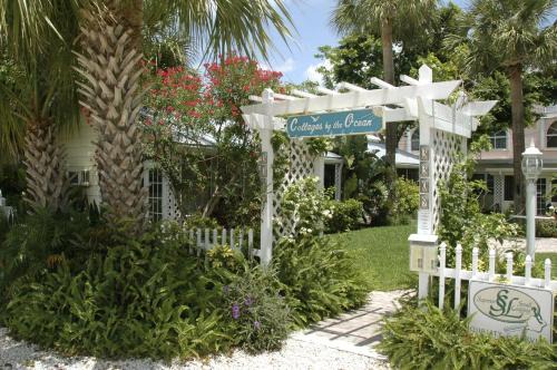 Pompano Beach Cabina | Cottages by the Ocean