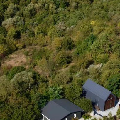 Kamenets-Podol'skiy Casa | Cottages Family Estate