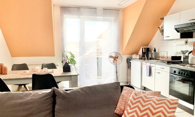 Cottbus Apartamento | Cottbus-Apartments - Apricot Apartment I privat I Wifi I Küche I Balkon