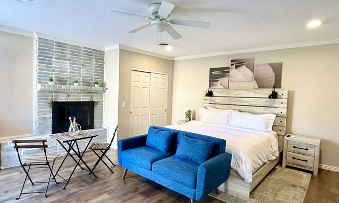 Cottonwood-Verde Village Apartamento | Cottonwood Haven: 1 Bed, 1 Bath + Games!