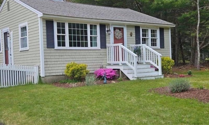 Cotuit Casa | Cotuit Getaway Near Beaches RPMS146