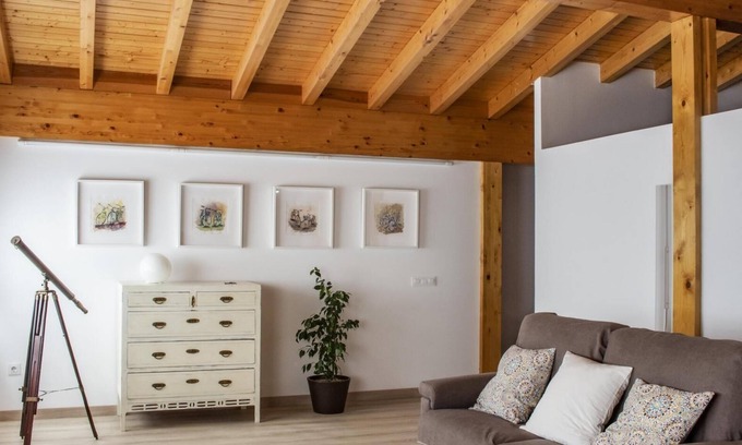 Moreruela de los Infanzones Casa | Country House 'Vivienda La Laguna' with Private Pool, Private Terrace and Wi-Fi
