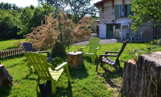 Cayriech Casa | Couanac , gite familial à la campagne avec piscine