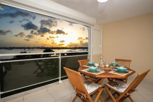 Marigot Apartamento | Coucher de soleil sur le lagon 4 à 5p avec piscine