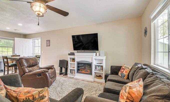 Coulterville Casa | Coulterville Home w/ Gazebo Near Lakes & Hiking!