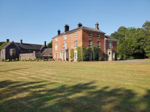 Acresford Casa | Coundon Lodge Coventry