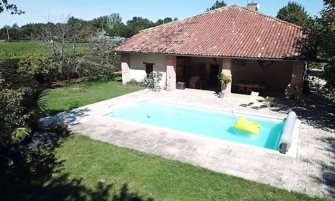 Saint-Etienne-de-Tulmont Casa | Country house for 10 people 5 minutes from Montauban