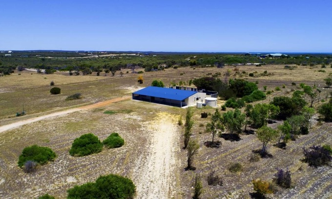Jurien Bay Casa | Country by the sea @ Mellvalley Estate