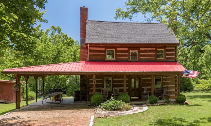 Craig Creek Casa | Country Cabin with Creek Frontage, High Speed Internet, and Electric Car Charger