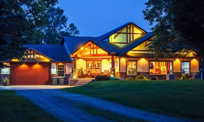 Lyndon Station Chalet De Esquí | Country Chalet & Indoor/Outdoor Spa, Firepit