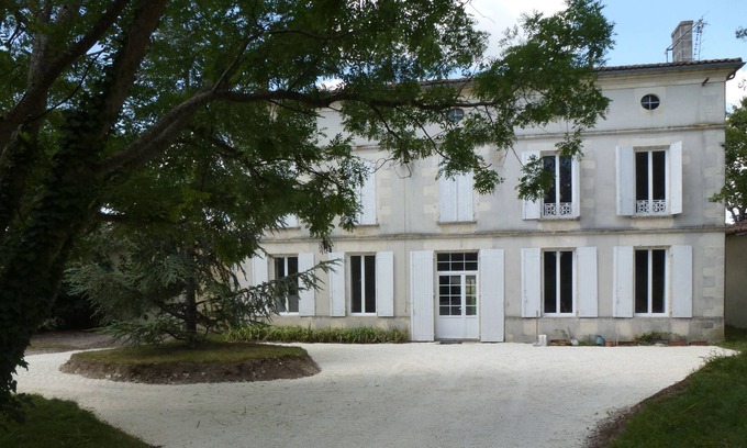 Torxe Casa | Country chateau amidst the sunflowers, private pool, sleeps up to 16