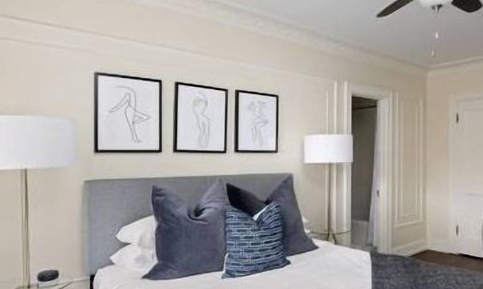 West Plaza Apartamento | Country Club Plaza Studio -> Walk to The Plaza + Close to Art Museums & Parks