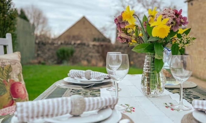 Farmington Casa | Country Cottage in Heart of the Cotswold