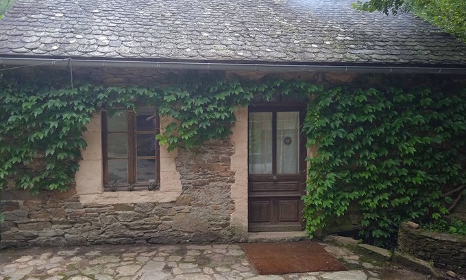 Coupiac Cabaña | COUNTRY COTTAGE IN THE HEART OF NATURE