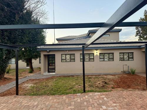 Delmas Casa | Country Farm House