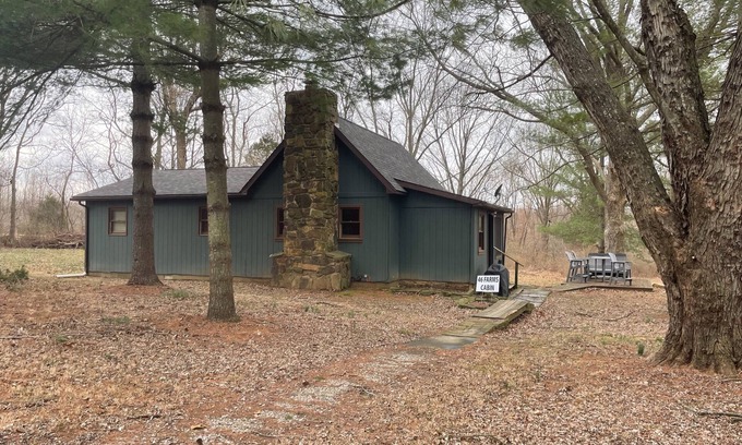 Anna Casa | Country, hideaway cabin close to town, 15 minutes from wineries
