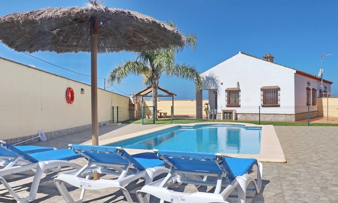 Conil de la Frontera Chalet De Esquí | Chalet en Conil con WIFI y barbacoa