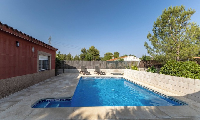 Fuentidueña de Tajo Casa | Casa rural 'Casa Fina' con piscina privada, terraza compartida y Wi-Fi