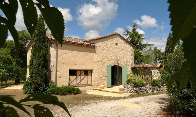 Boudy-de-Beauregard Cabaña | FONDOUCE - GÎTE 2 HABITACIONES, TRANQUILIDAD Y VISTA DOMINANTE