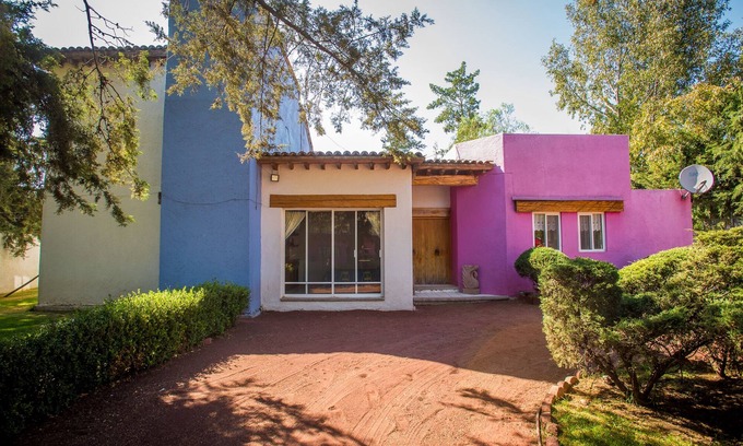Texcoco Casa | Casa de campo con 2.500m de jardín y parque infantil.