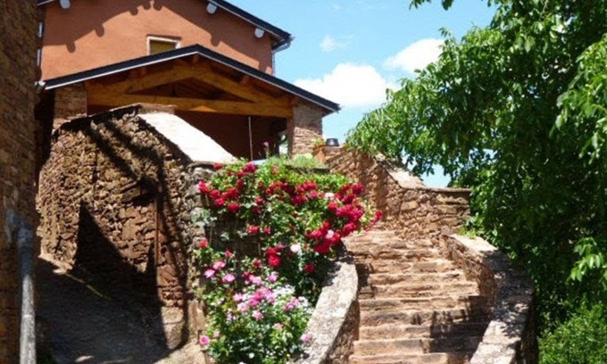Laval-Roqueceziere Casa | Country house in the Grand Causse park 50km from Albi, an UNESCO listed city