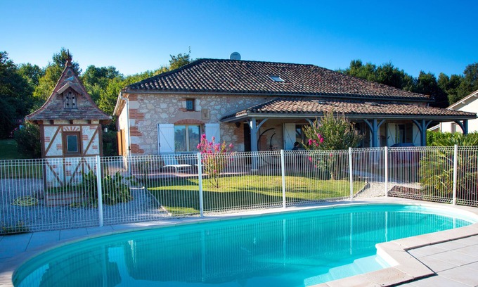 Castelsagrat Otro | Casa de campo 8 pers