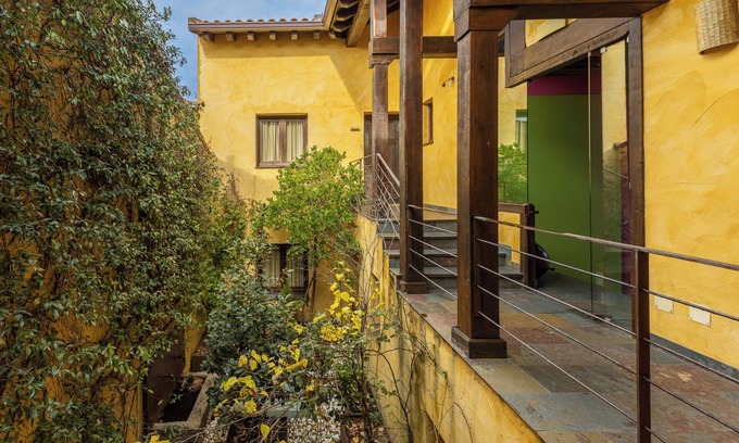 Braojos Casa | Casa rural 'Alojamiento Hercules' con vistas a la montaña, balcón y Wi-Fi