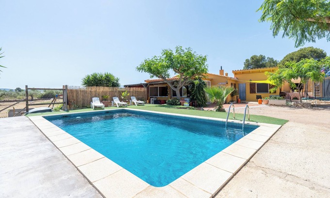 L'Ametlla de Mar Villa | Casa rural 'Can Boquera' con vistas a la montaña, piscina privada y Wi-Fi