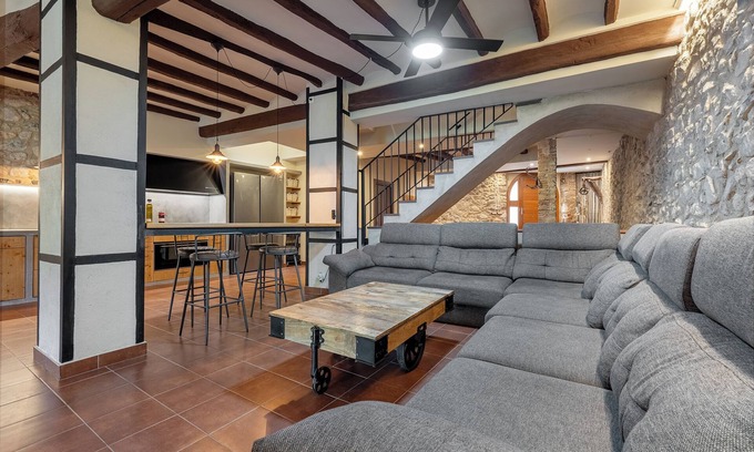 Alforja Casa | Casa rural 'Ca L'Arcadi - Alforja' con vistas a la montaña, piscina privada y Wi-Fi