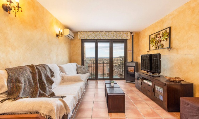 Osso de Sio Casa | Casa rural 'Cal Emilia' con terraza privada, Wi-Fi y aire acondicionado