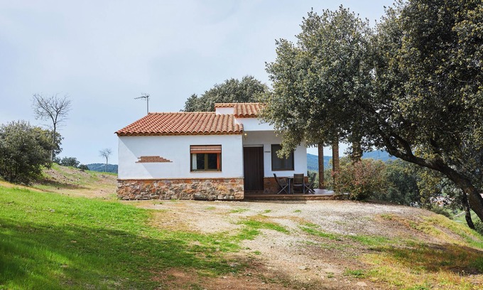 Aldeaquemada Casa | Casa rural 'Casa La Cimbarra' con vistas a la montaña, piscina compartida y aire acondicionado
