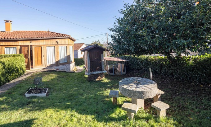 Outeiro Casa | Casa rural 'Casa Souto De Abajo' con jardín compartido y Wi-Fi