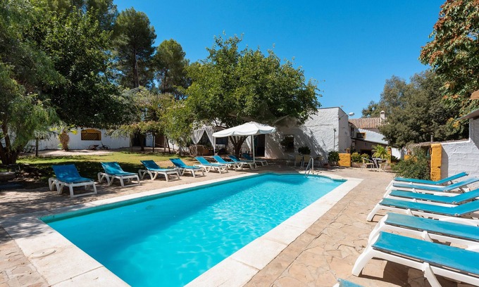 Archidona Casa | Country House 'Cortijo La Vega Archidona' with Mountain View, Wi-Fi and Air Conditioning