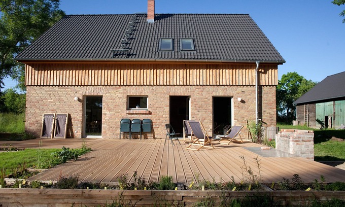 Kraatz Casa | Country house with terrace & garden for relaxation or concentrated work