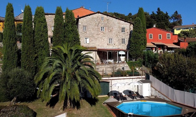 Chiatri Otro | Country House / Farm House en Chiatri con 4 habitaciones, capacidad 8