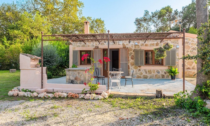 Puigpunyent Villa | Casa de campo 'Finca Ses Pomeres' con terrazas privadas y Wi-Fi