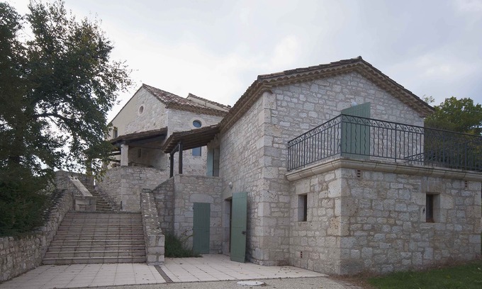Belfort-du-Quercy Otro | Country house with independent sheepfold for 8 people